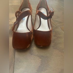 Prada Milano velvet Mary Jane gorgeous shoes.